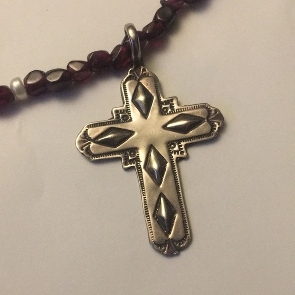 Native American Garnet Freshwater Pearl Sterling Cross Necklace Marked 15" - Picture 2 of 7